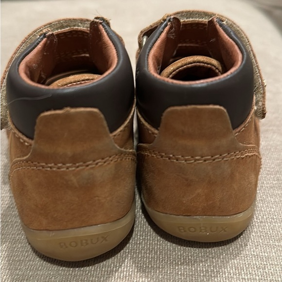 Bobux Brown Boots 🥾 Size 20 or 4 - Picture 3 of 3